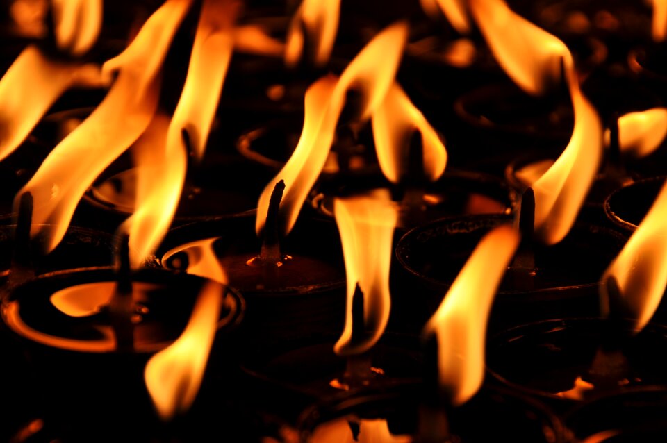 Nepal temple burn