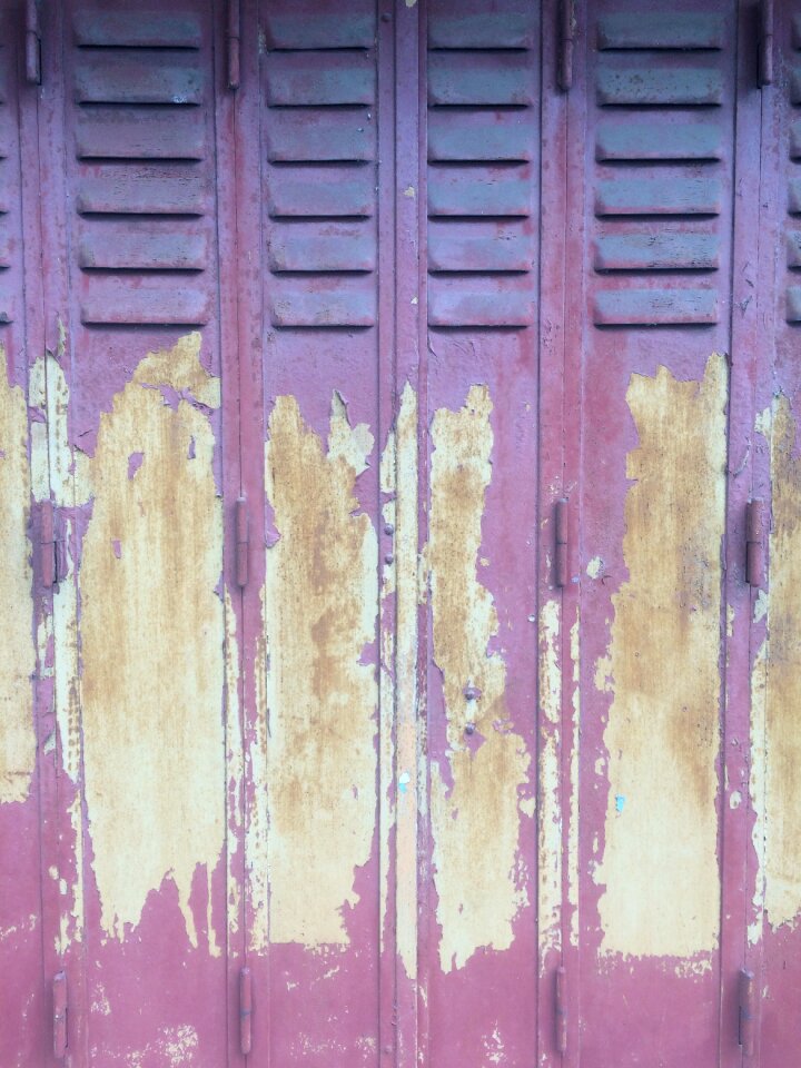 Peeled off metal old