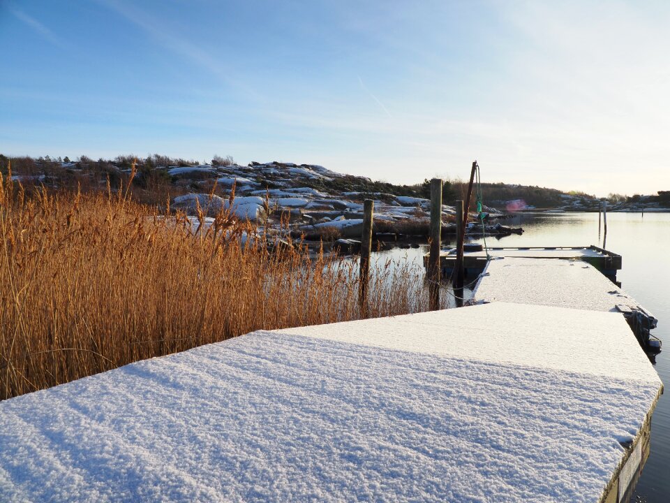 Sea winter snow