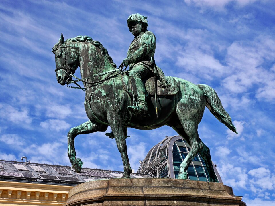 Reiter bronze sculpture vienna