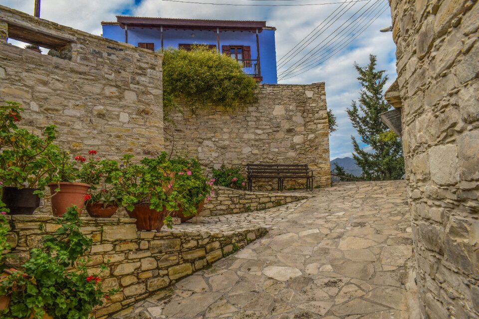 Houses wall stone