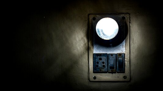 Dark electricity