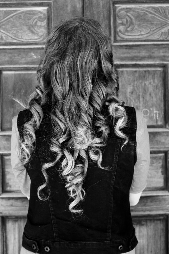 Portrait wear hair