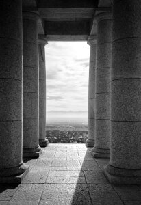 Monument texture light photo