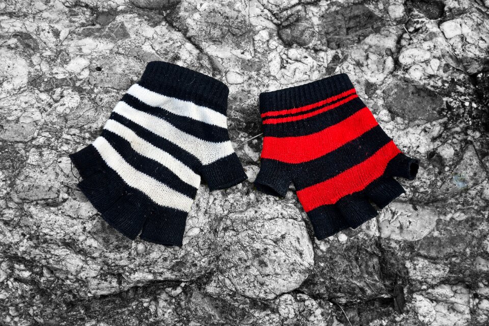 Fingerless mitten wool knitted