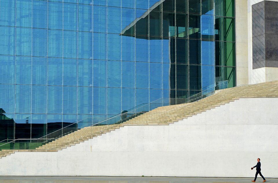 Window expression minimalism