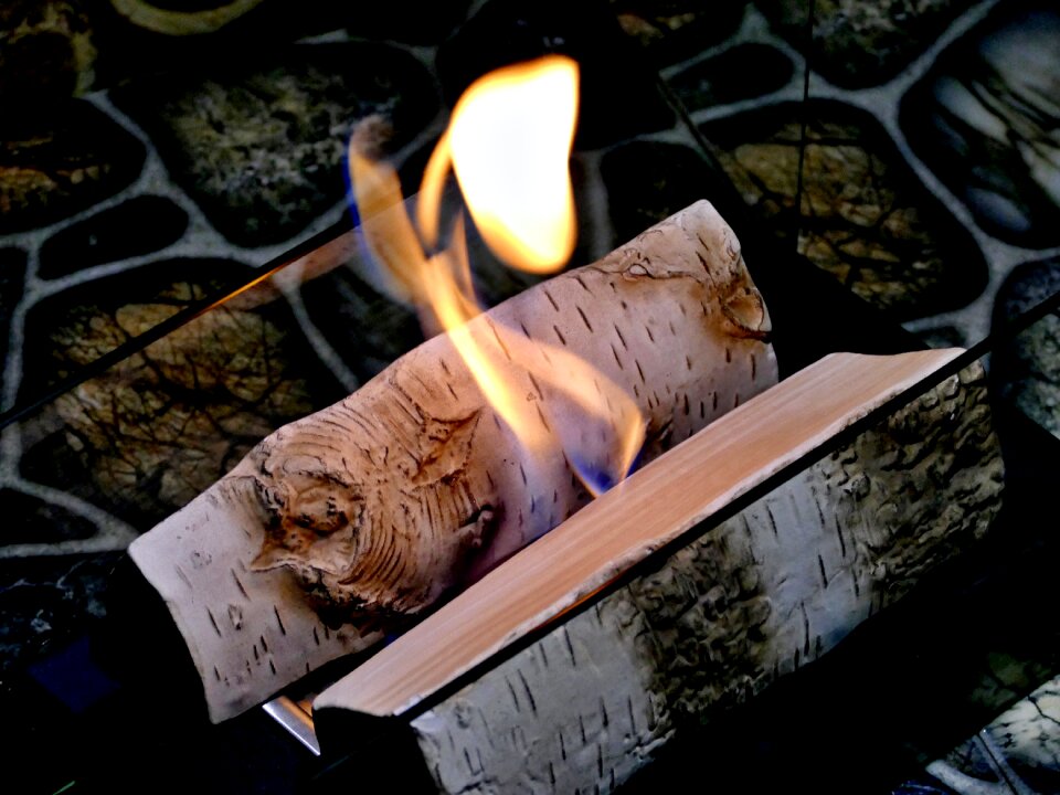 Ceramic birch logs