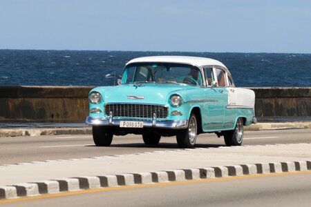 Car classic almendron photo