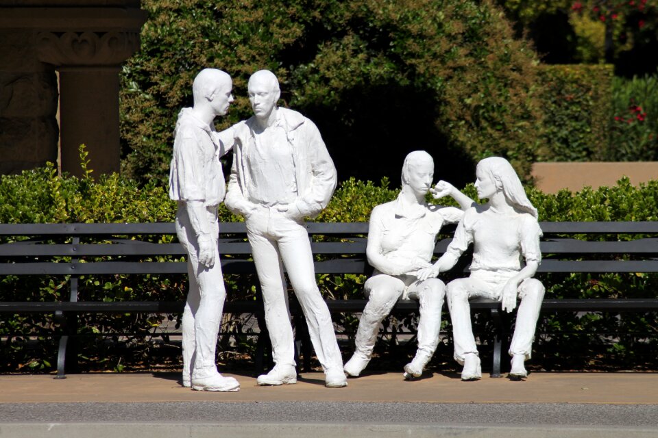 Two woman statues
