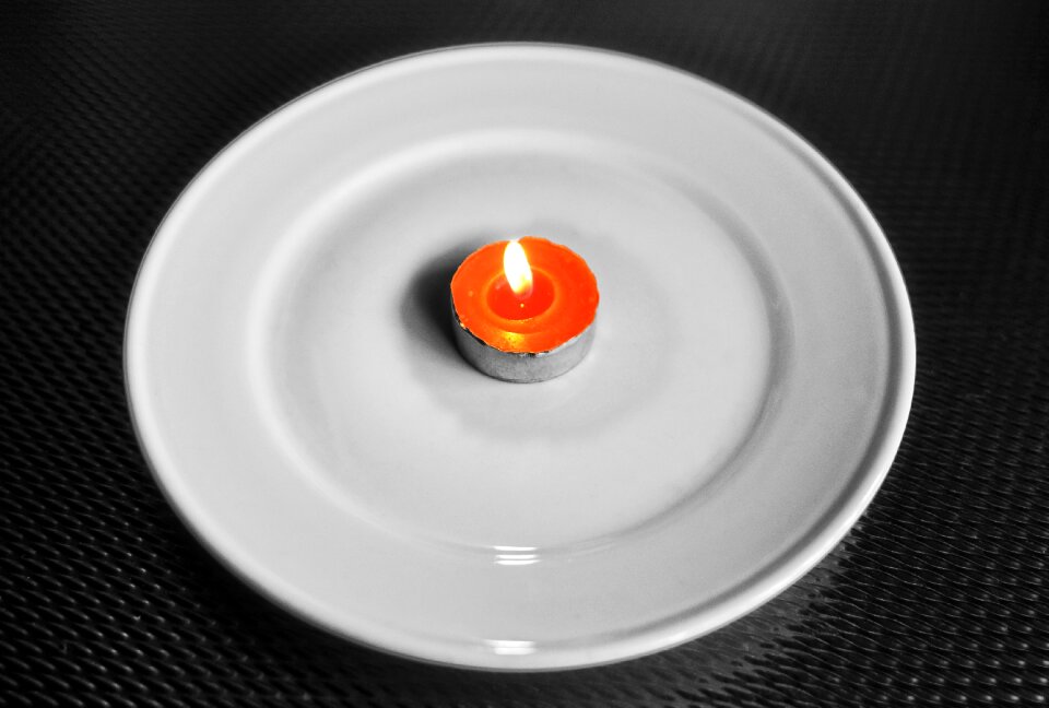 Hot plate white plate