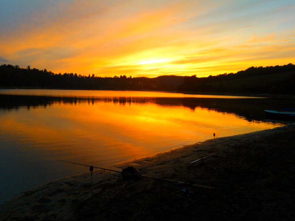 The dawn family monolithic part of the waters lake