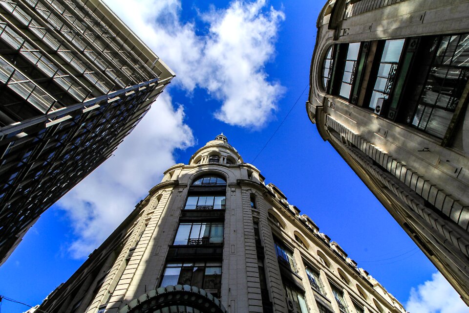Building skyscraper high