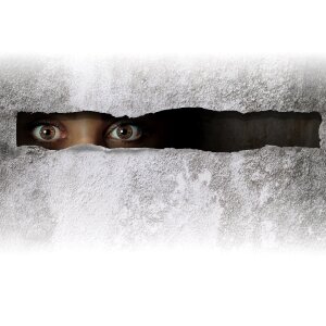 Secret eyes