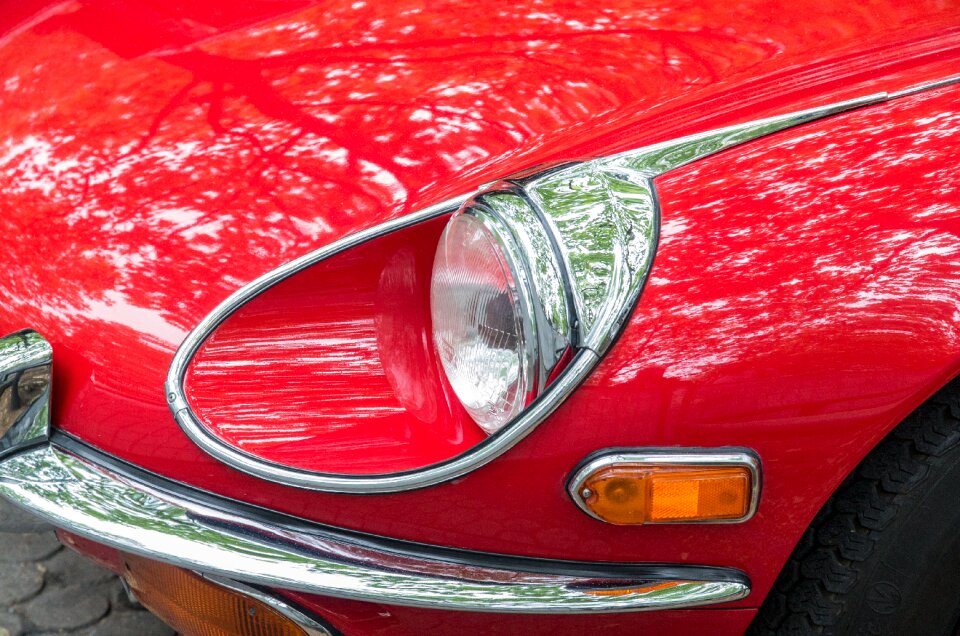 Vehicle chrome oldtimer