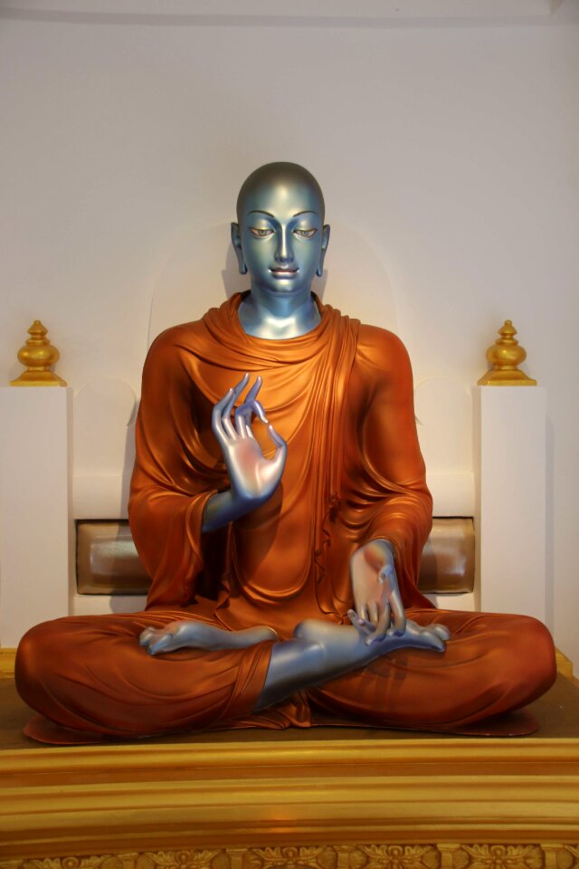 Sculpture religion yoga