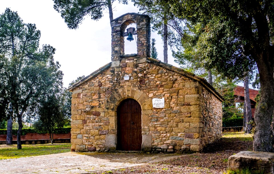 House stone religion