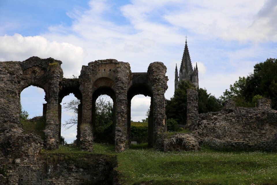 Pierre travel saintes