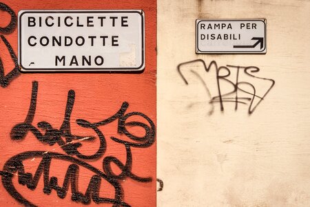 Art graffiti black