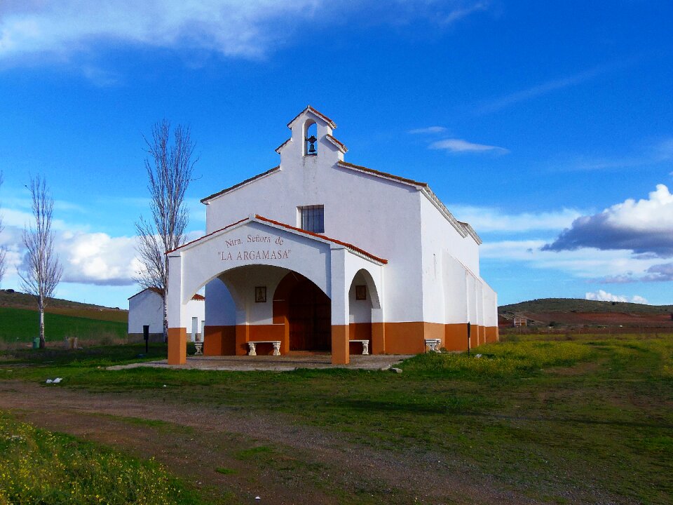 Temple building sanctuary