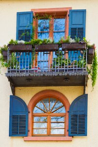 Balcony facade shutter