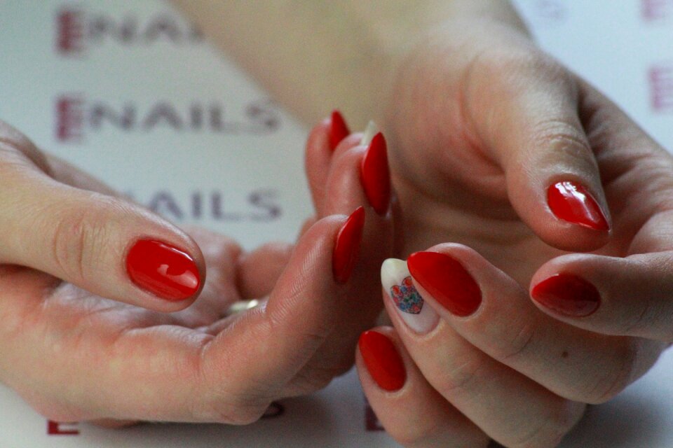 The hand beauty salon ease
