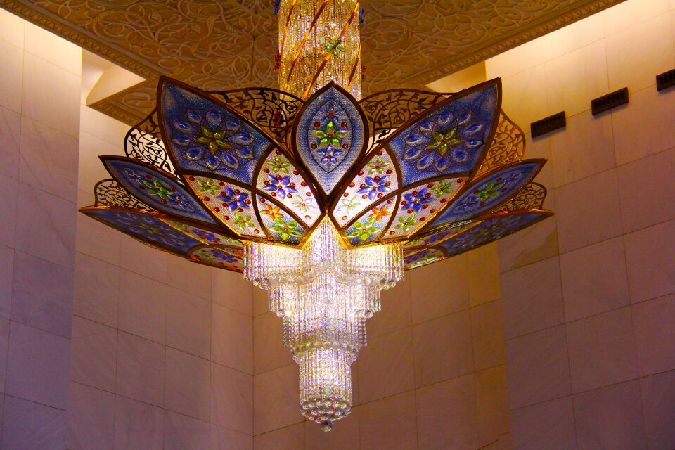 Pray muslim sheikh zayed grand mosque