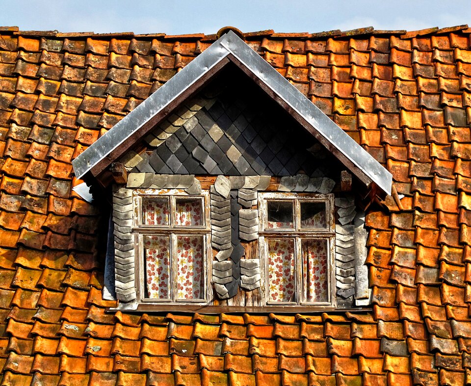 Roof windows weathered ailing