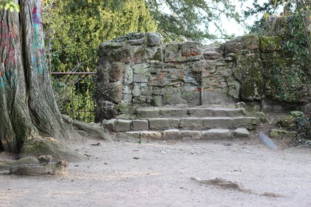Park wall stacking stones