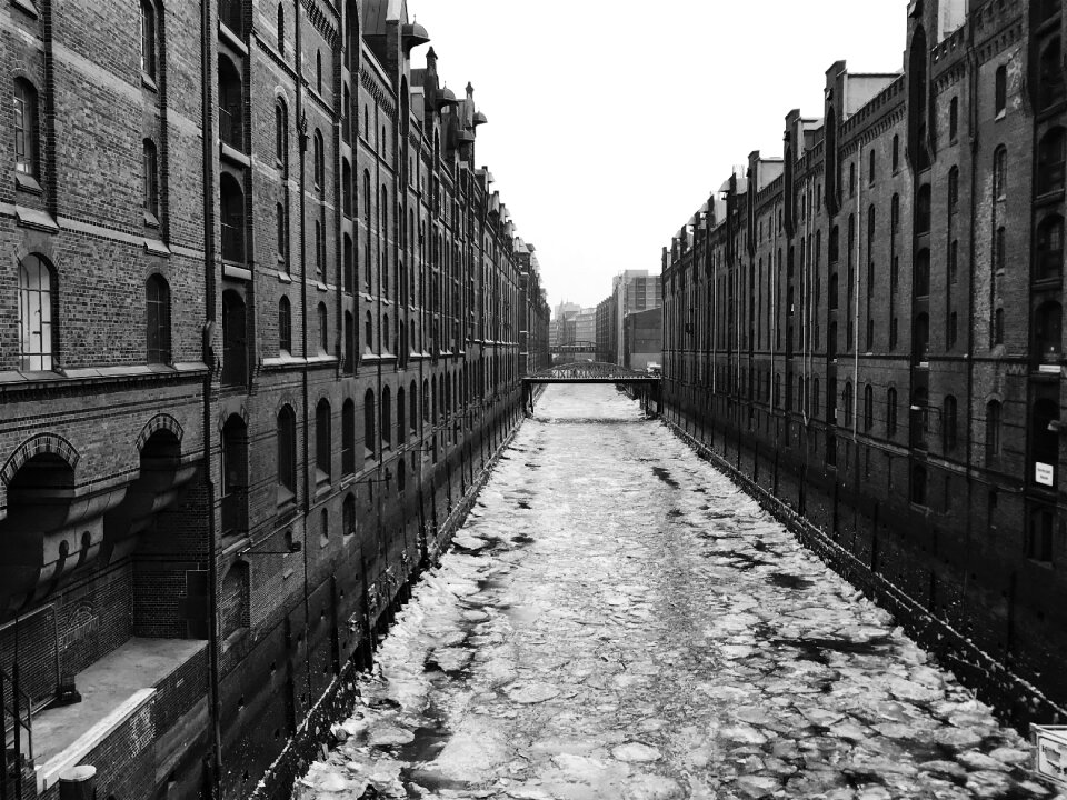 Water speicherstadt winter