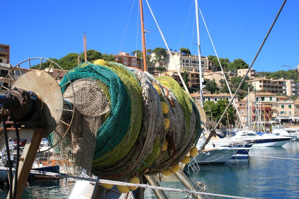 Sea nautical web