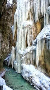 Stalactite rock ice
