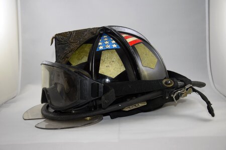 Fireman firefighter protection photo