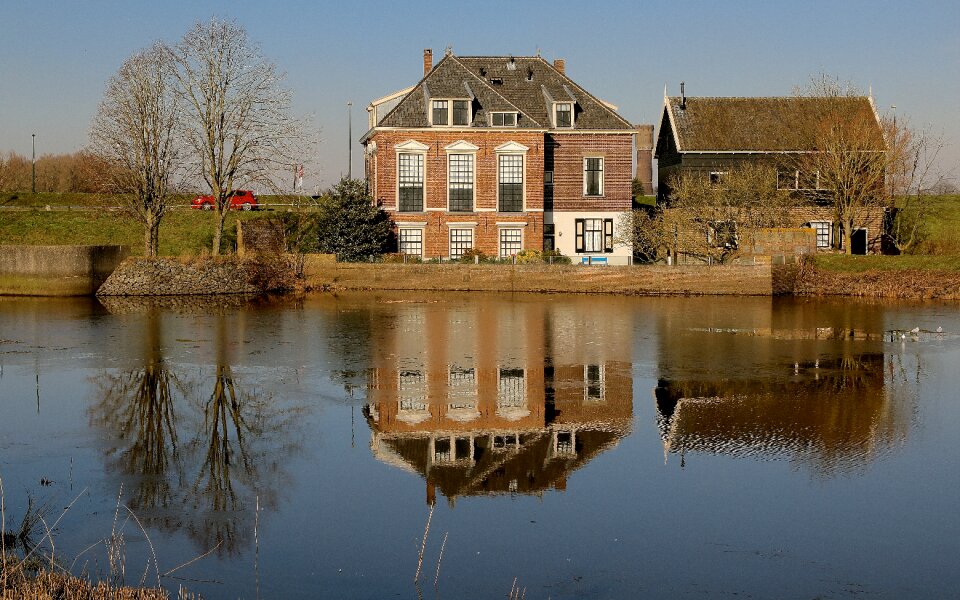 House outdoor travel