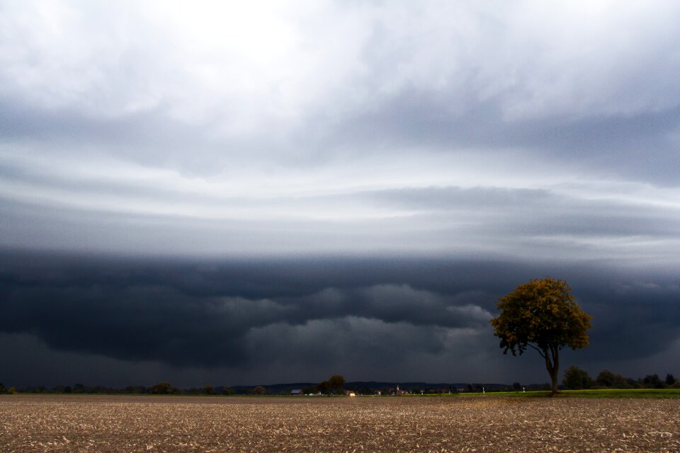 Cumulonimbus storm hunting meteorology