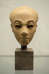 Face woman egypt photo