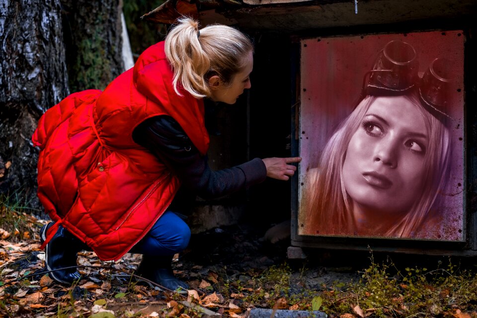 Portrait girl outdoors