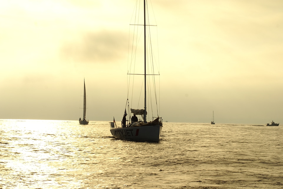 Sailboat sunrise yole