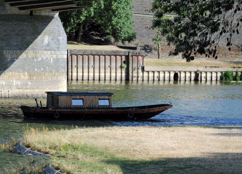 Boat travel river