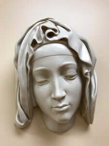 Sculpture statue