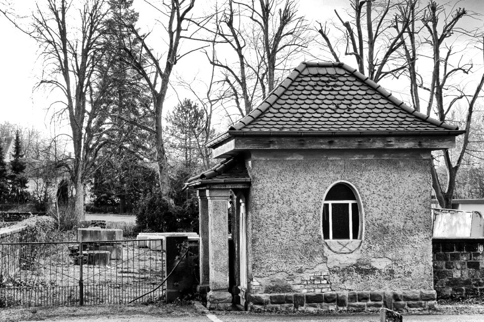 Broken abandoned old building