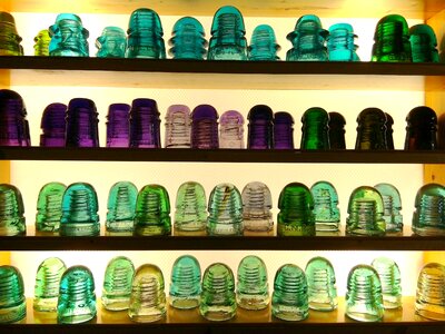 Insulators glass shelves