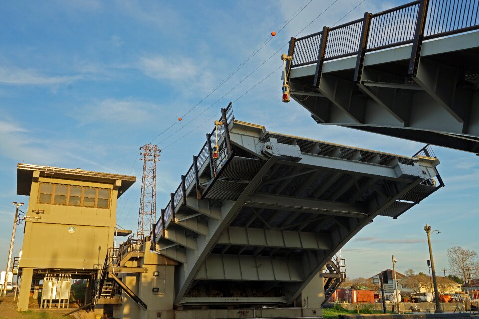 Outdoors expression bridge