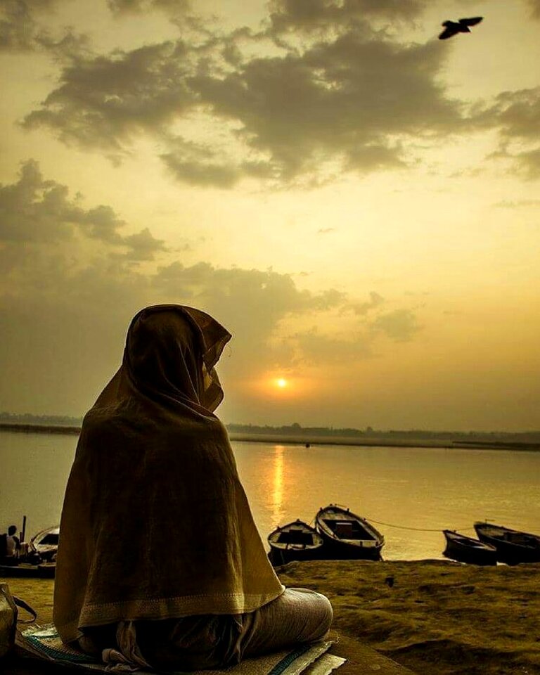 Water sky sun