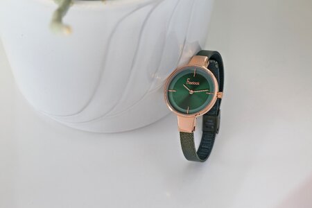 Design love jewelry