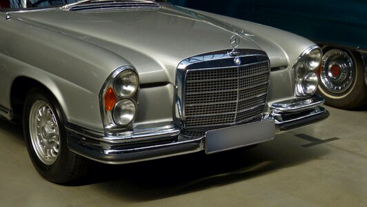 Vehicle chrome transport system