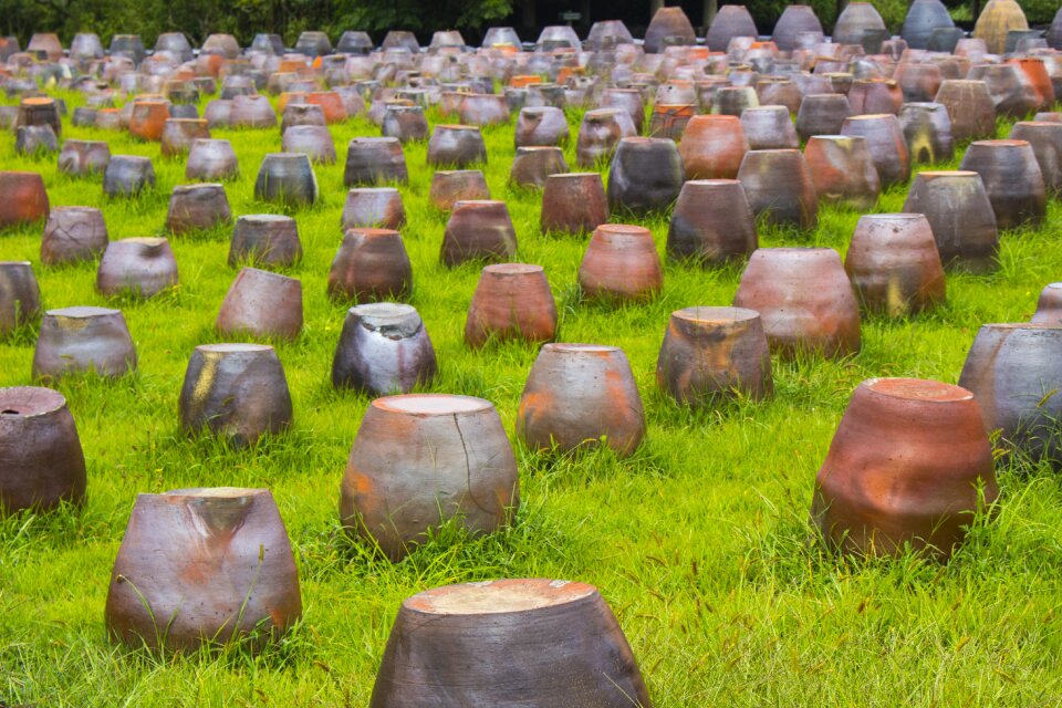 Jeju-si earthenware pool