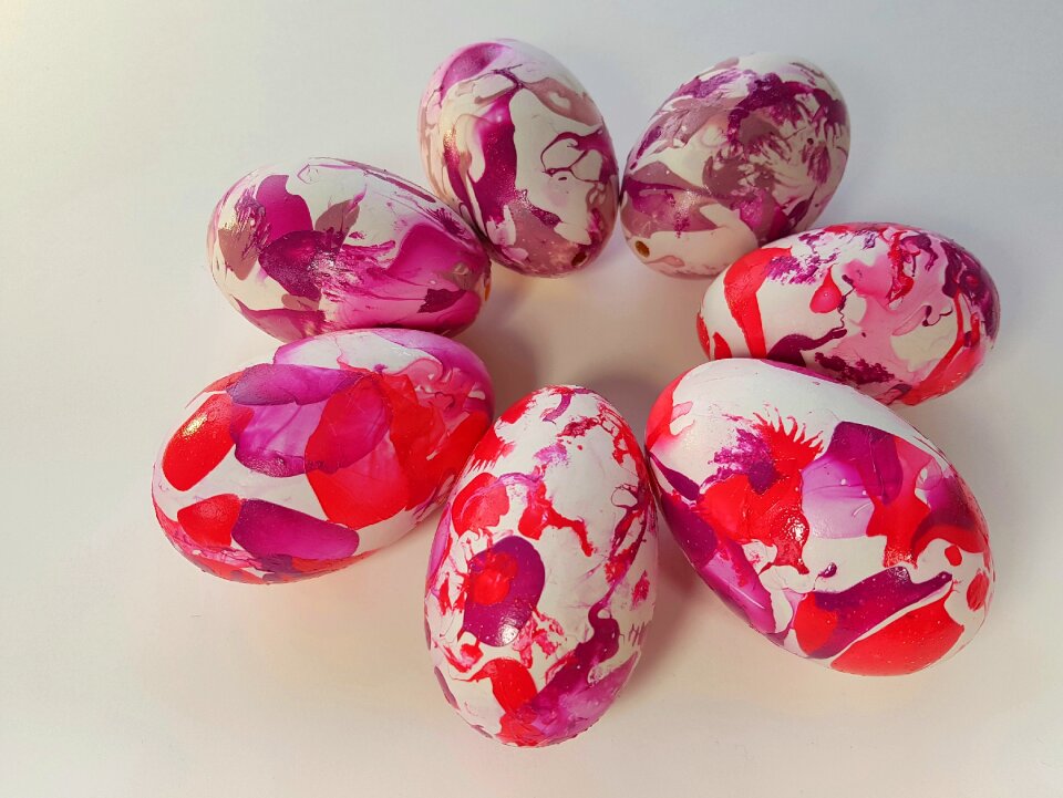 Easter greeting goose egg pink