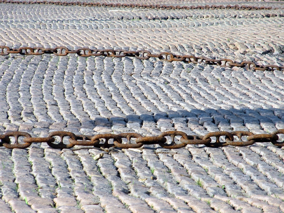 Cobblestones steel strong
