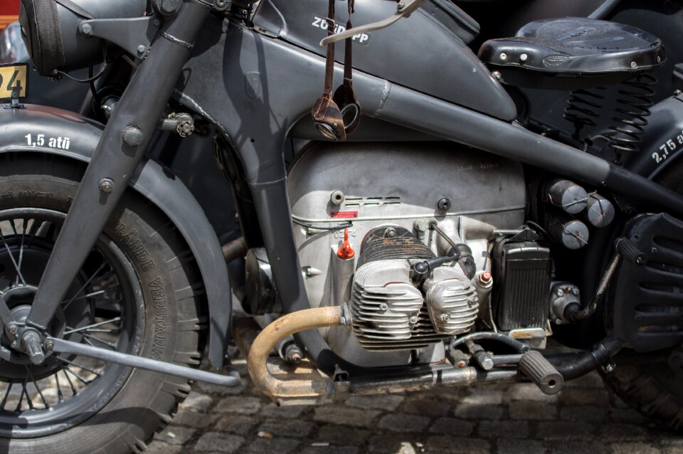 Oldtimer military machine vehicle