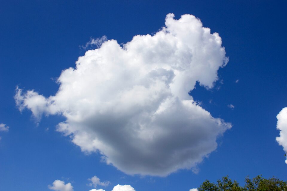 Outdoors cloudscape